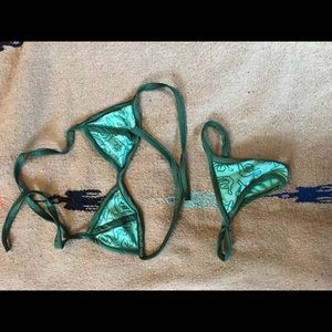 Hawaiian Shaka bikini in green/teal